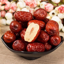 Muatkan imej ke dalam penonton Galeri, Peach Gum Skin beauty Sweet soup 桃胶雪燕雪莲子糖水