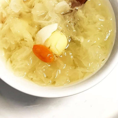 White Fungus Bedtime Sweet Soup 银耳莲子百合安眠糖水