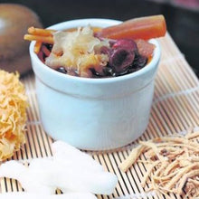 Load image into Gallery viewer, Monk Fruit Ginseng Root Skin Beauty Sweet Soup 罗汉果洋参须雪耳糖水
