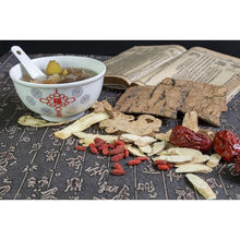 Load image into Gallery viewer, Angelica Body nourishment Steamboat Soup base 养生当归橘皮汤, 火锅汤底
